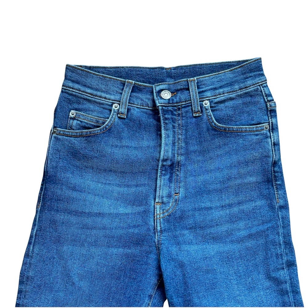 Haikure Italy Formentera High Rise Subtle Flare Jeans in Med Blue - Size 27 - Picture 5 of 10